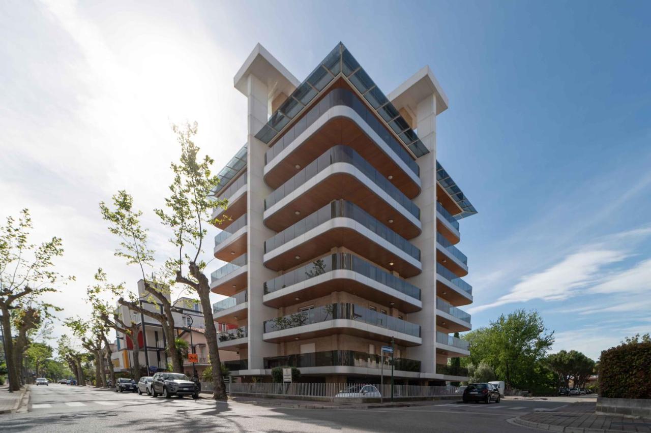 Residenza Monica Apartment Lignano Sabbiadoro Exterior photo