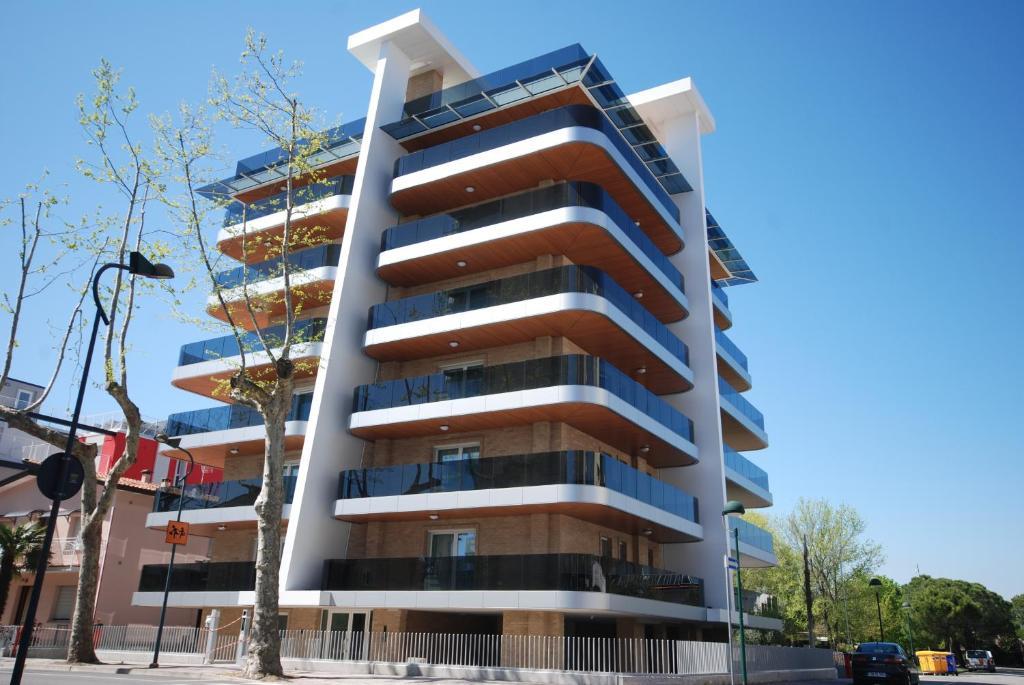 Residenza Monica Apartment Lignano Sabbiadoro Exterior photo